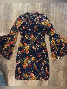 Floral Lace Bell-Sleeve Dress - Navy